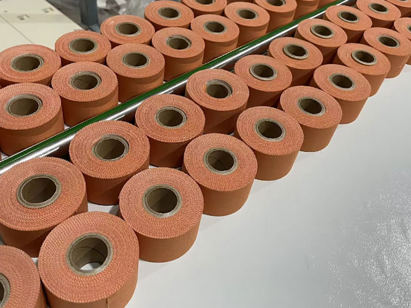 精準(zhǔn)分切，提升品質(zhì)：運(yùn)動(dòng)膠帶分切機(jī)深度解讀